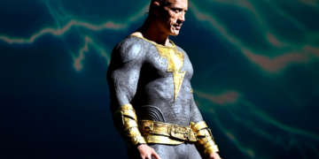 Dwayne Johnson trong vai diễn Black Adam gây ấn tượng