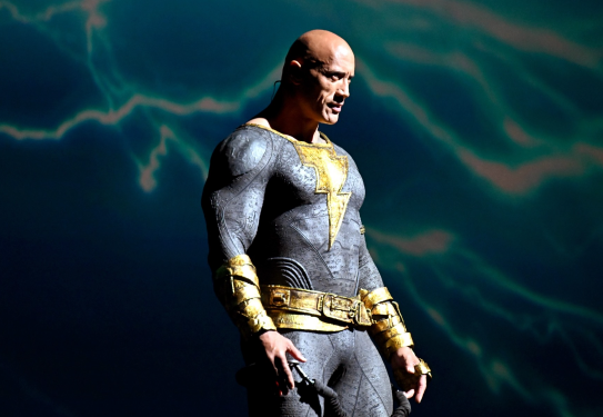 Dwayne Johnson trong vai diễn Black Adam gây ấn tượng